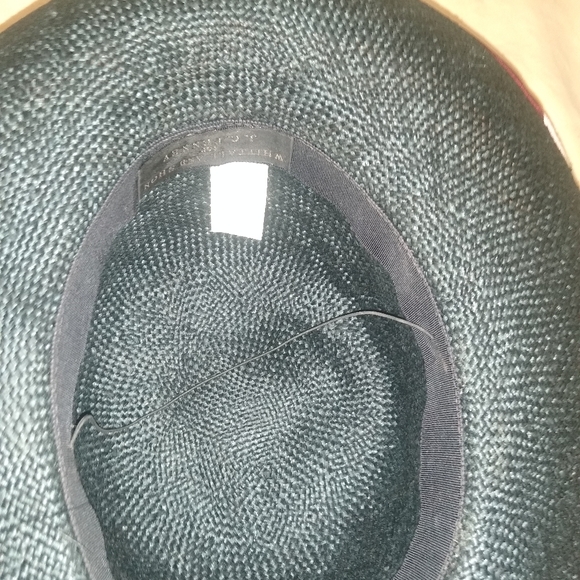 Hat. - Picture 4 of 5